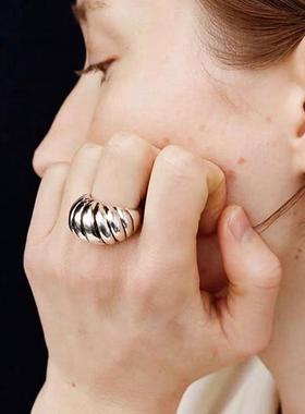 韩国fever同款牛角包戒指