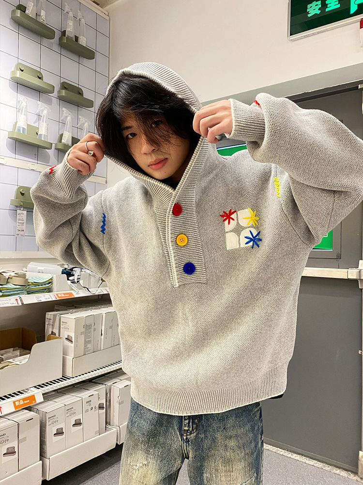 美式断字贴布刺绣连帽毛衣多巴胺