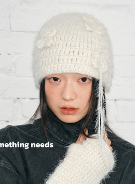 郑佰万 立体花朵针织冷帽女冬季毛绒保暖手套一体针织甜美包头帽