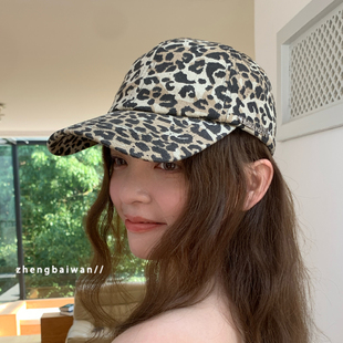 郑佰万 鸭舌帽亚文化小众棒球帽时髦做旧千禧风 y2k复古满豹纹个性