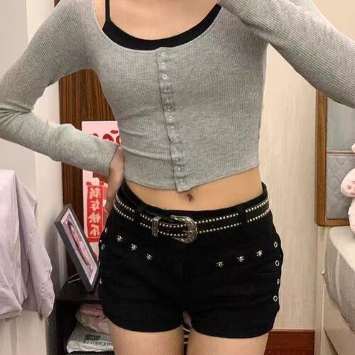 夏季新款网红同款热裤女辣妹复古夜店性感低腰包臀铆钉牛仔超短裤