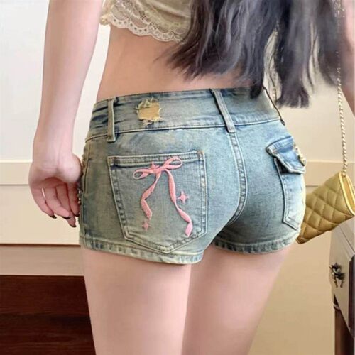 美式辣妹蝴蝶结刺绣牛仔裤女做旧复古性感百搭磨破直筒显瘦短裤热