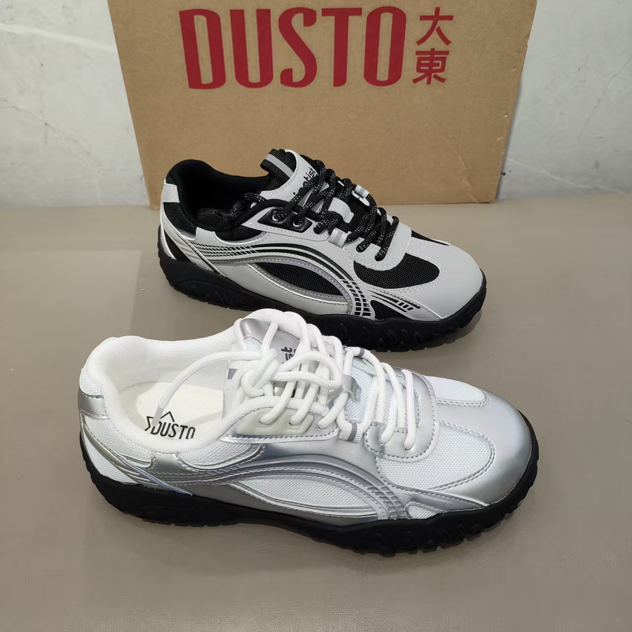 大东女鞋2025年秋季新款舒适女士运动鞋个性舒适女款德训鞋0340