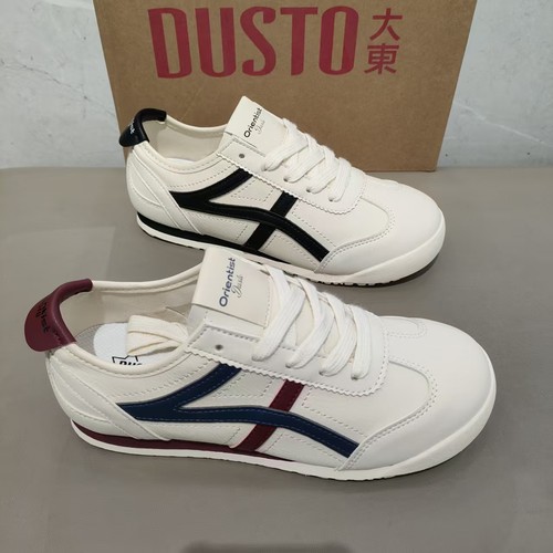 大东阿甘鞋女鞋2026春季新款时尚平底小白鞋圆头系带运动鞋7539