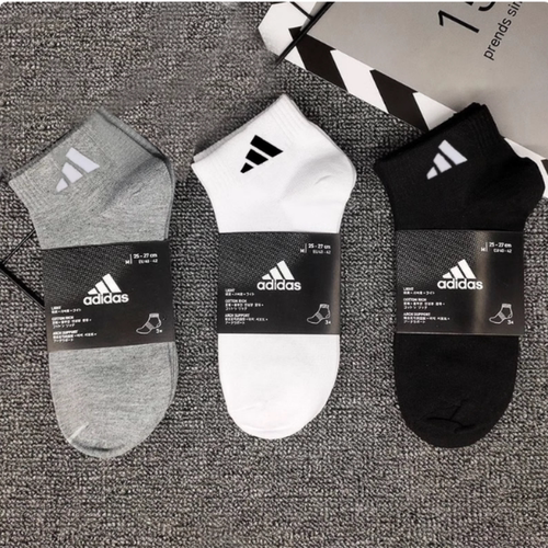 Adidas阿迪达斯新款男女袜子纯色跑步袜子吸汗透气训练袜子JC9269