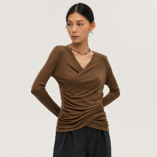 「帷」 野裁 天丝羊毛交叠褶皱设计显瘦针织打底上衣 Trims Wild