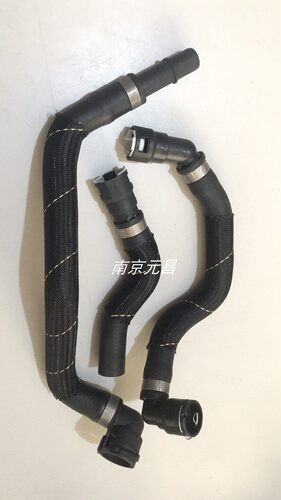 Jeep吉普自由光14-18款暖风水管原车款 暖风水管硅胶改进加强型