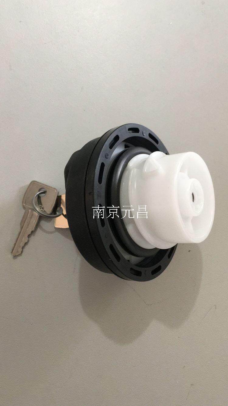 JEEP指南者自由客 道奇酷威油箱盖