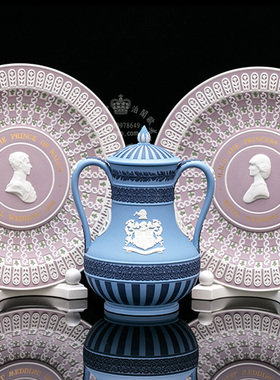 wedgwood陶瓷浮雕摆件花瓶装饰