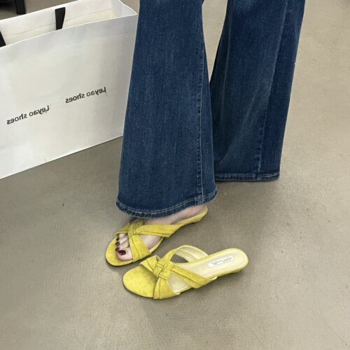 女夏交叉带粗跟露趾百搭一字拖