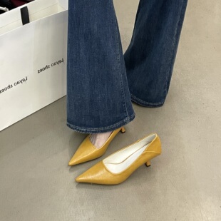 法式3cm跟高尖头浅口单鞋黄色漆皮细跟通勤鞋气质优雅百搭高跟鞋