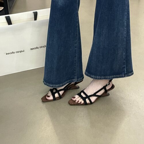 夏季法式复古交叉带坡跟一字拖女