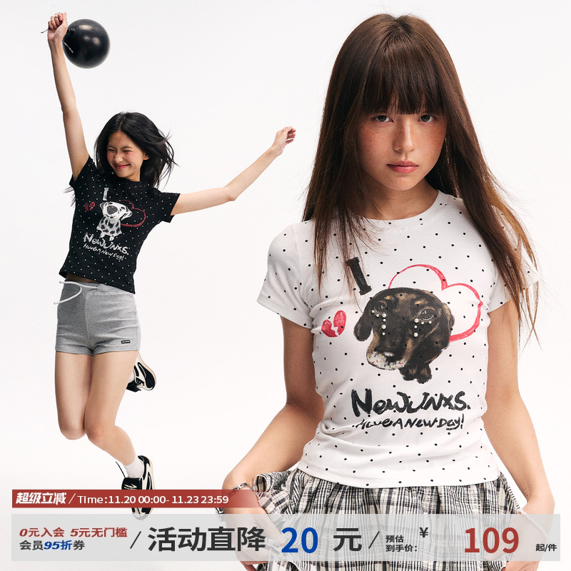 江南先生NewJNXS波点压纹狗狗流泪珍珠印花短袖弹力修身短款T恤女