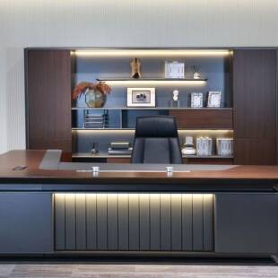 高081001端办公桌轻奢老板桌大班台总董长裁桌桌经理领导办公室事