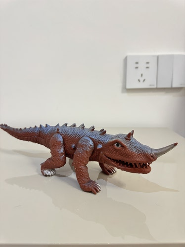 万代日版儿童礼物 加美拉系列大胶 冷冻怪兽 巴鲁刚 巴尔贡 28cm