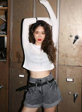 爵士舞t恤女夏短款露脐上衣长袖女漏肚脐修身性感嘻哈演出服jazz