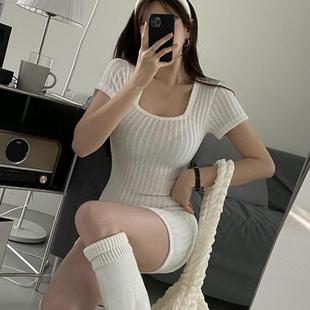 女人味弹力百搭短袖 OnoevUG005性感方领显胸 针织连衣裙