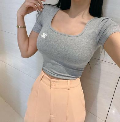 灰色短款显丰满上衣女辣妹大U领口短袖爵士舞蹈紧身高腰显胸T恤薄