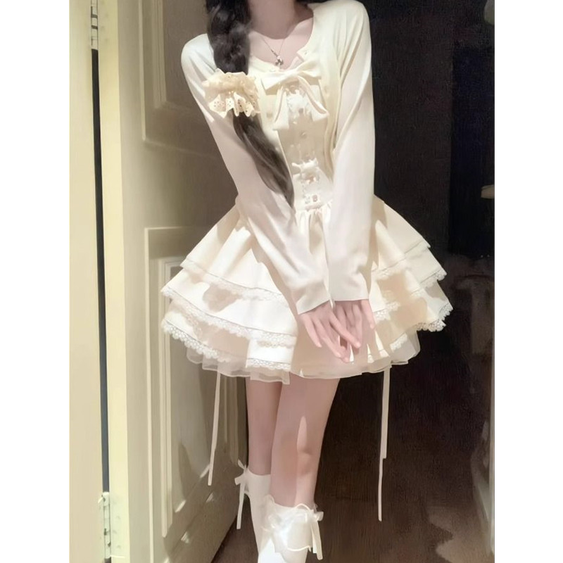 法式甜美独特超好看防晒外套蓬蓬蛋糕连衣裙两件套小个子春夏穿搭