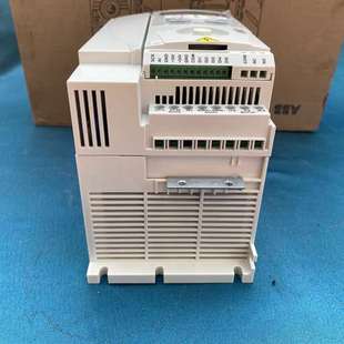 众桦ABB变频器 07A5 01E 1.5kW议价 ACS150