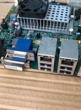 众桦艾讯SYS76877VGGA-E 工控机 ，无挡议价