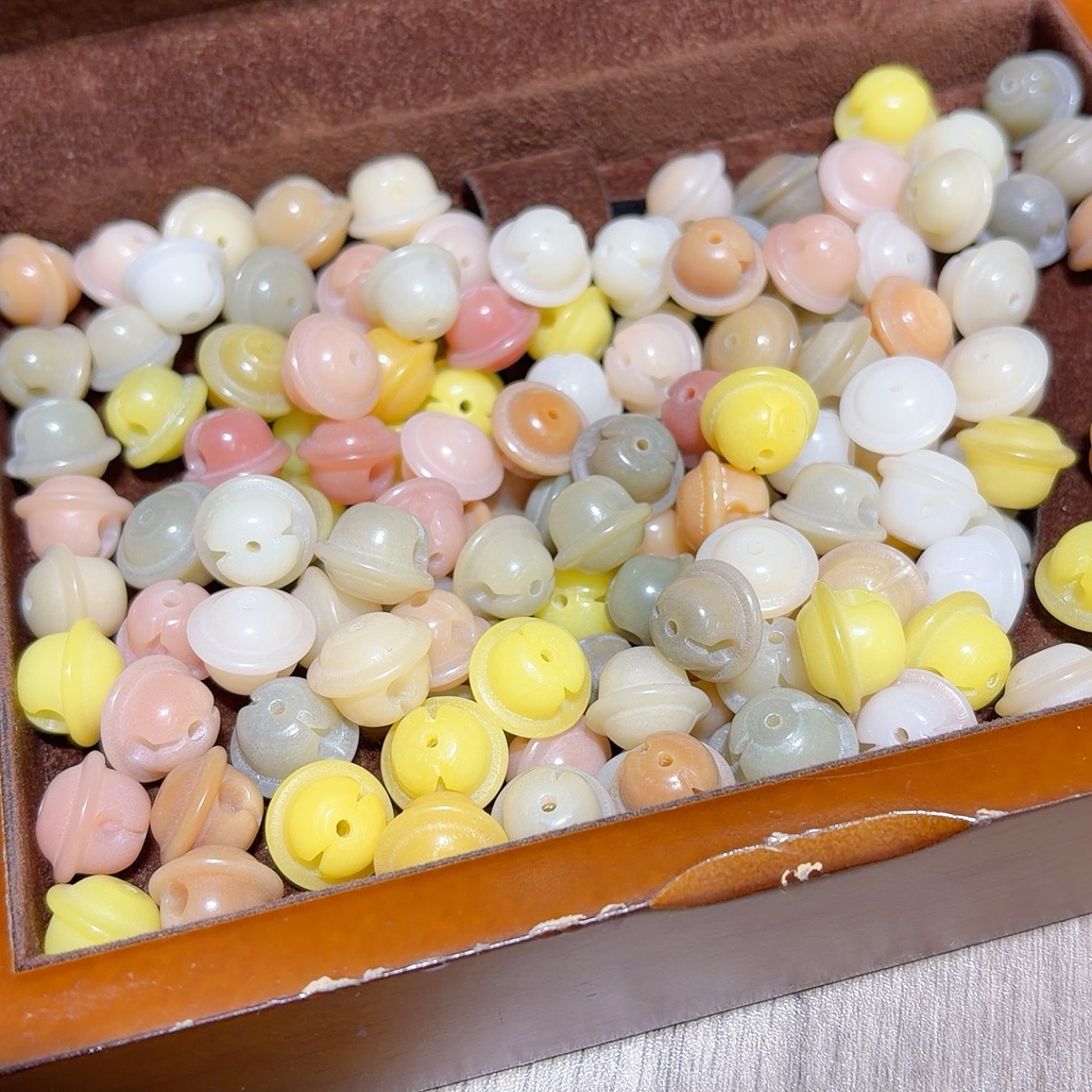 新品菩提根雕刻铃铛配饰DIY手工编织绳文玩佛珠手串配珠提溜百搭