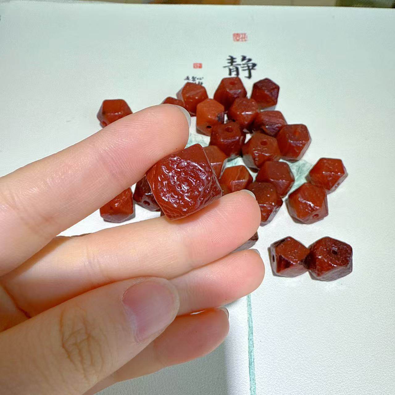 大孔红玛瑙西马散珠子配饰DIY手工编织蜡绳隔珠吊坠配珠隔珠材料,饰品/流行首饰/时尚饰品新,DIY配件,淘宝优惠券,粉丝福利购,淘宝优惠卷