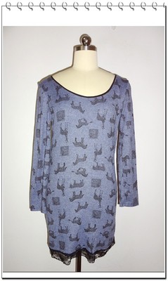 【特价】外贸原单 蓝灰色斑马图案蕾丝花边修身纯棉中长款针织衫