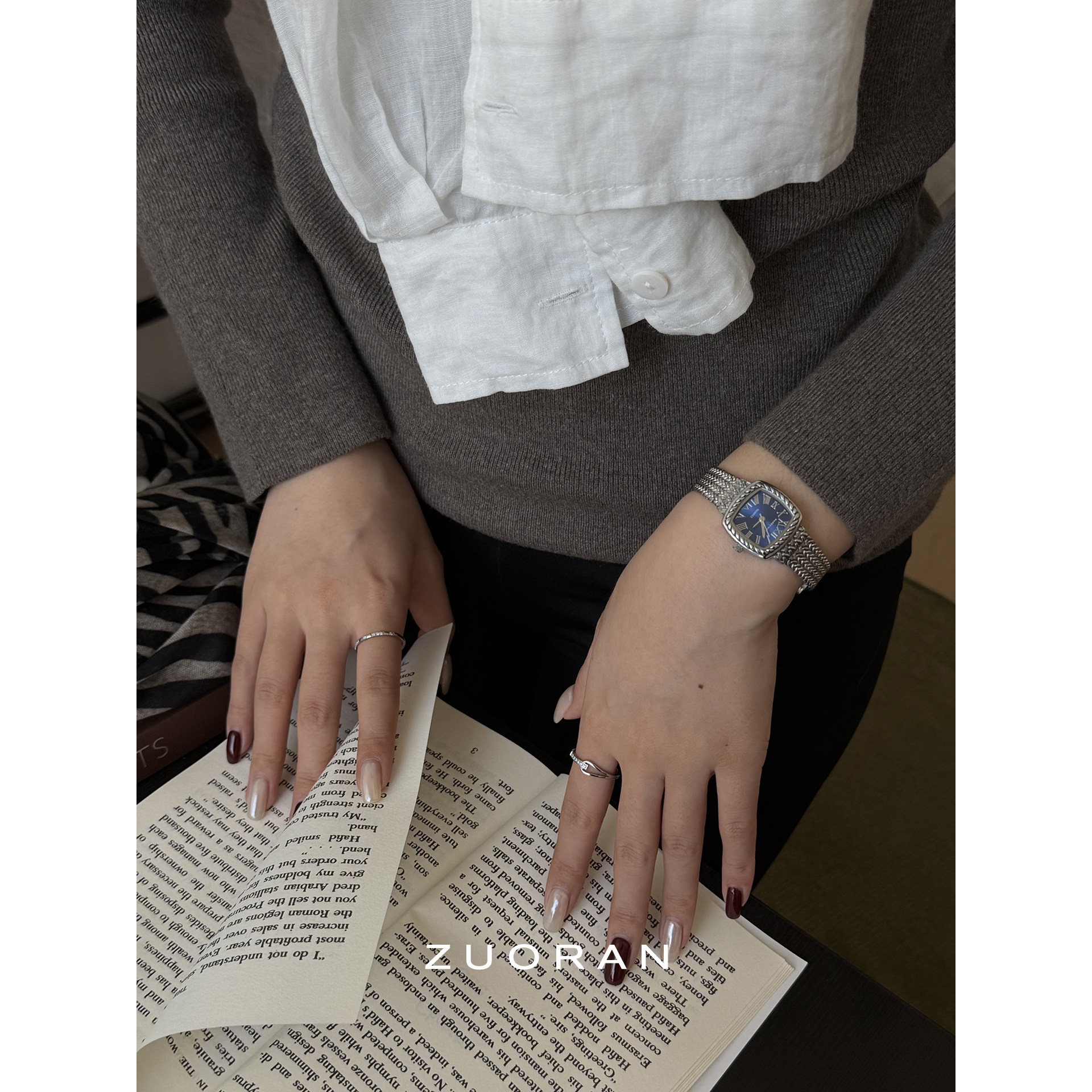 ZUORAN 气质时尚宝蓝色方形小表盘麦穗带小众高级感百搭女士手表
