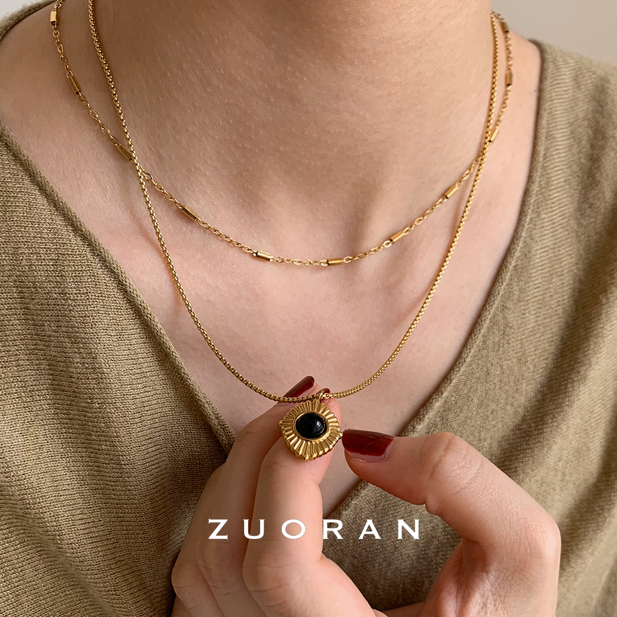 ZUORAN 法式复古气质太阳花黑玛瑙项链双层叠戴设计感金色锁骨链