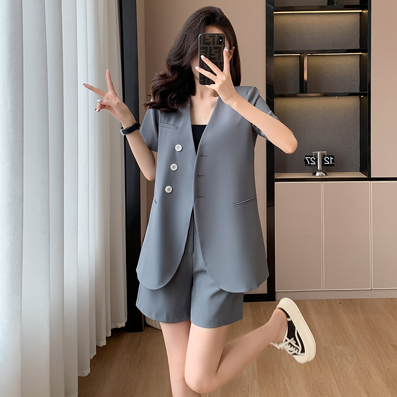 小个子职业装小西服套装女夏季薄款新款白色无领短袖西装外套潮牌