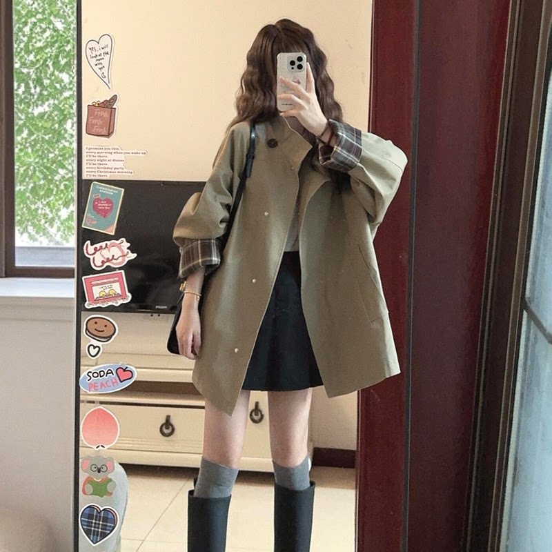 格子拼接短版风衣外套女2