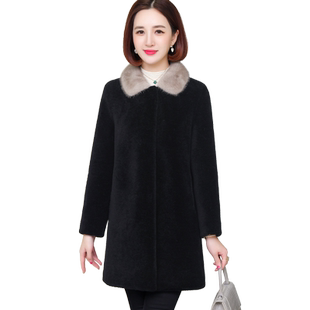 羊剪绒大衣女新款2025冬中长水貂毛领优雅气质颗粒羊羔毛皮草外套