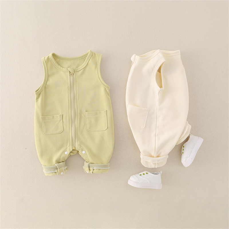 早秋满月宝宝衣服新生儿无袖连体衣婴儿背心初秋季新款纯棉外出服