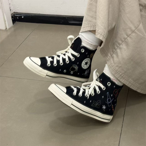 CONVERSE ALLSTAR 正品匡威黑色趣味刺绣高帮休闲帆布鞋 A16680C
