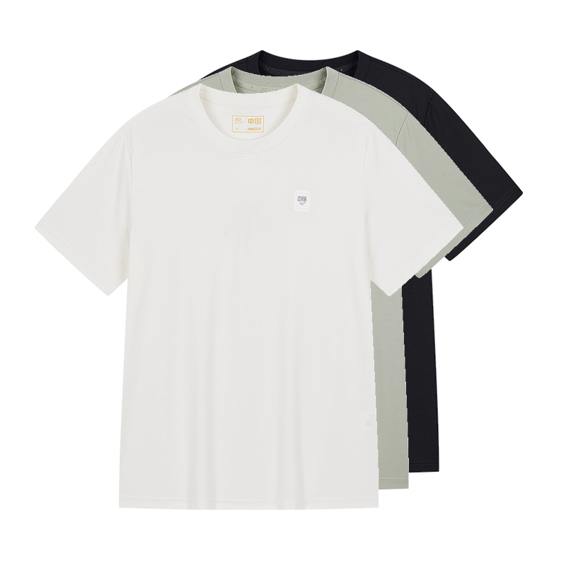 361度男子圆领运动衫新品