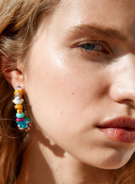 波西米亚民族风琉璃糖果色串珠C型耳圈 气质潮女度假风百搭耳环