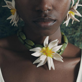 2024秋冬原创设计花朵气质百搭项链套装 甜美气质街拍度假风手镯