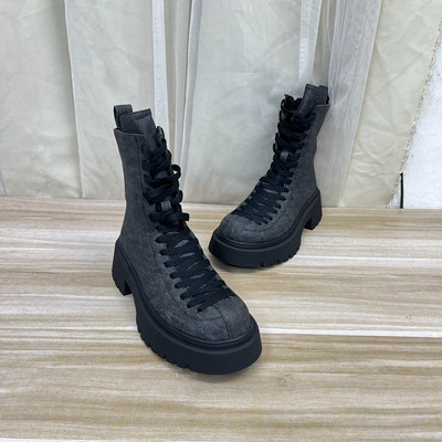 圆头厚底粗跟系带侧拉链时装短靴