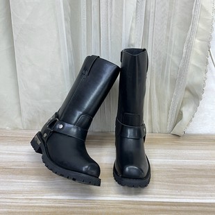 圆头厚底粗跟皮带扣时装 Lady 时尚 外贸原单女靴新款 中筒靴 Shoes