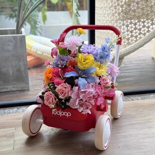 童车花艺宝宝周岁宴礼物kidpop学步车生日场景布置装饰仿真花摆件