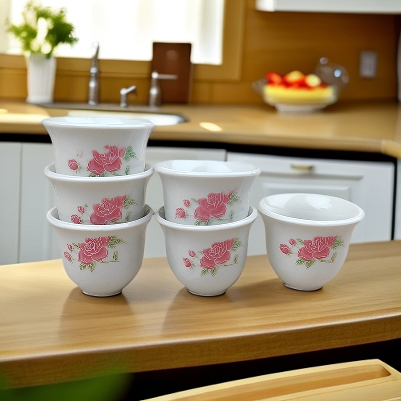 景德镇陶瓷红花上供拜佛小酒盅