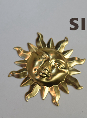 美产黄铜嘟嘴大号太阳人像吊环手作耳饰材料diy金属配件【人物】