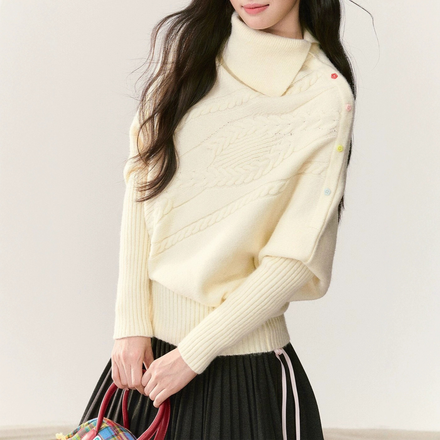 NTOT米白色绞花宽松上衣