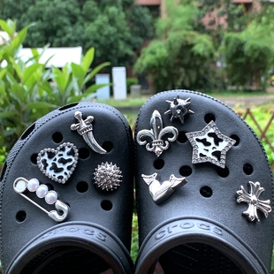 扣金属装 CROCS洞洞鞋 花鞋 花 金属星爆鞋 饰链条别针朋克洞洞水钻鞋