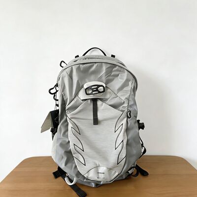 暴风20L户外登山徒步旅行轻便防水运动百搭双肩包有标