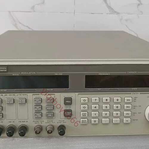 83732B 20G信号发生器，性能指标正常可以送计量。欢议价