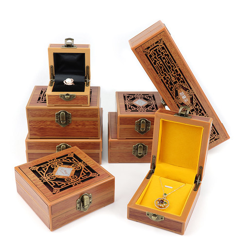 镂空首饰盒仿木复古厂价直销