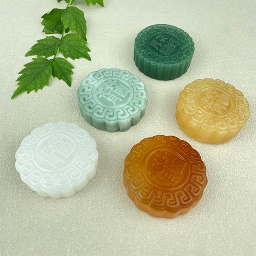 批发价玉石月饼天然新款热卖