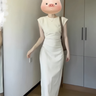 连衣裙女夏2025新款 气质无袖 御姐轻熟风绝美茶歇裙包臀裙海边度假